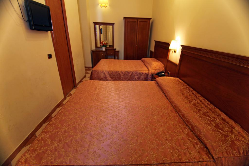 Hotel Hollywood Rome Exterior photo
