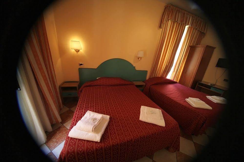 Hotel Hollywood Rome Exterior photo
